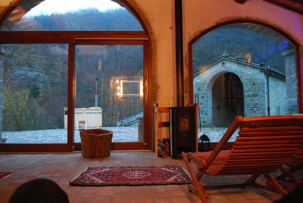 Borgo Corniola B&B Naturista Марраді Екстер'єр фото