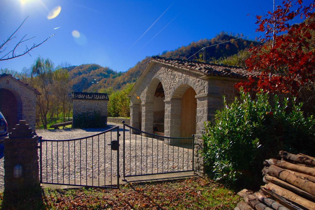 Borgo Corniola B&B Naturista Марраді Екстер'єр фото